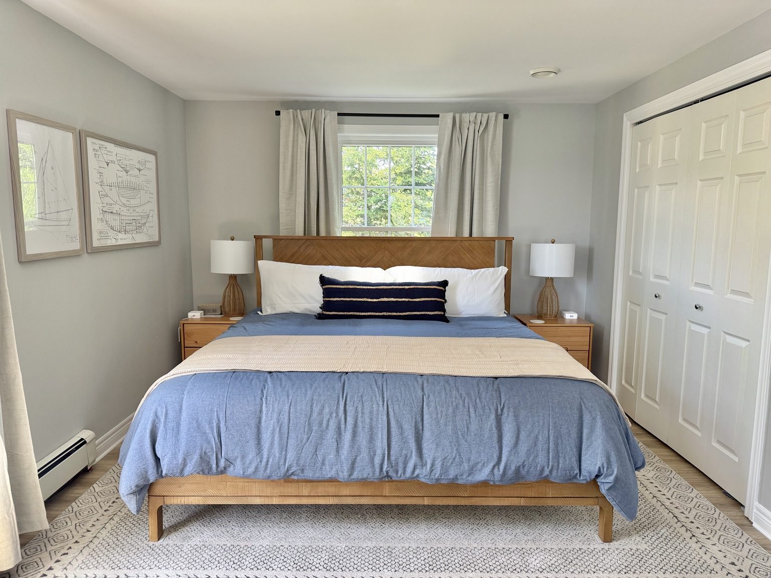 The Boatbuilder Room bed detail at Ledge & Tide